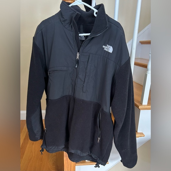 The North Face Zip-up Fleece Jacket - Picture 7 of 7